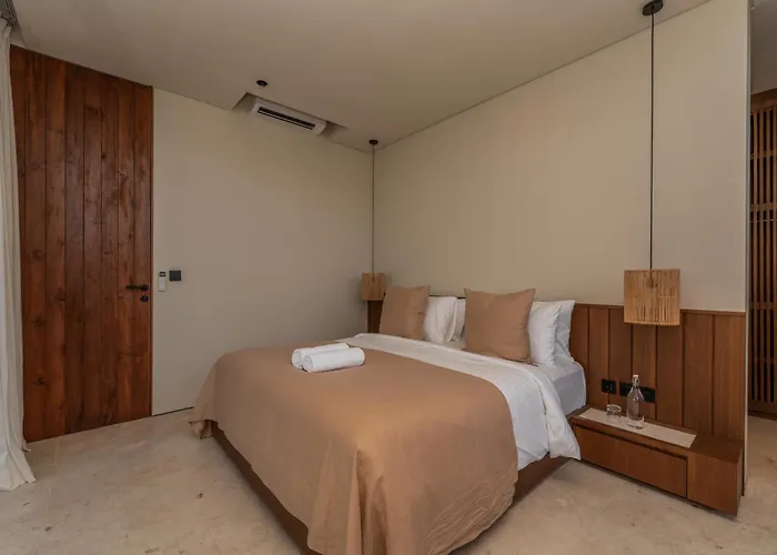 Resort Azura Uluwatu Denpasar