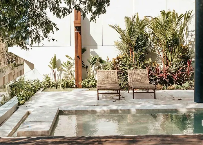 Azura Uluwatu Denpasar