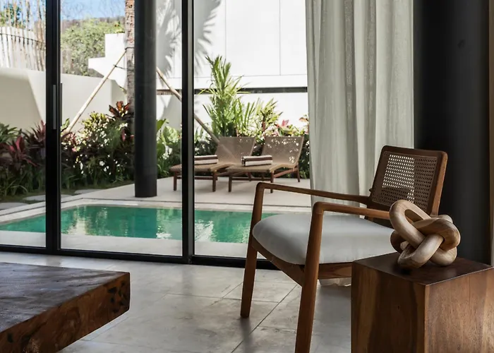Azura Uluwatu