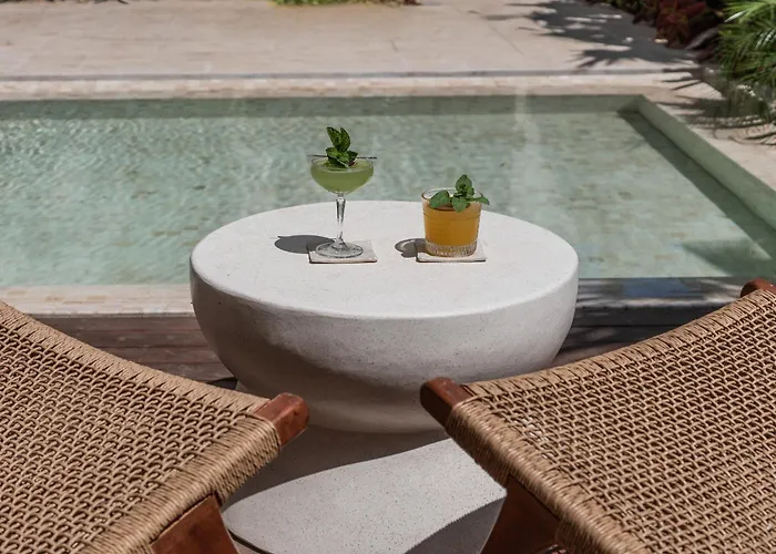 Azura Uluwatu * Denpasar