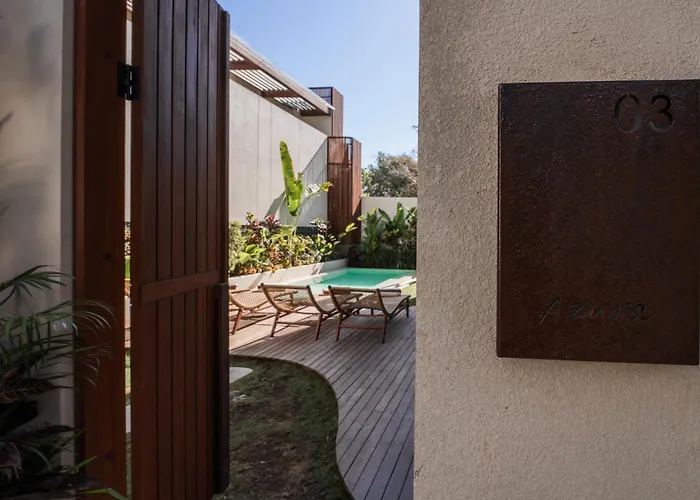 Azura Uluwatu *